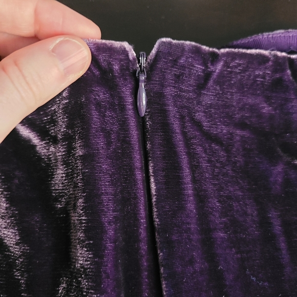 Vintage DKNY silk velvet midi skirt - Picture 5 of 6